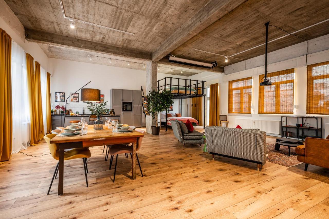Klassen Stay - Exklusives Loft - Xxl Leinwand - 4 Km Messe, 1,5 Km Hbf Essen Exterior foto